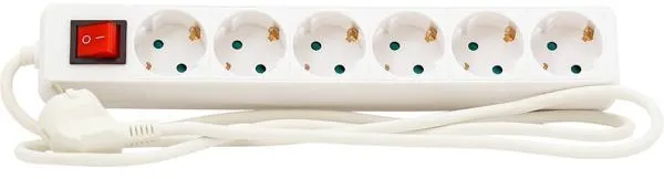 Virtapistorasia kytkimellä 6 maadoitettua pistorasiaa 1,5 m 3G1